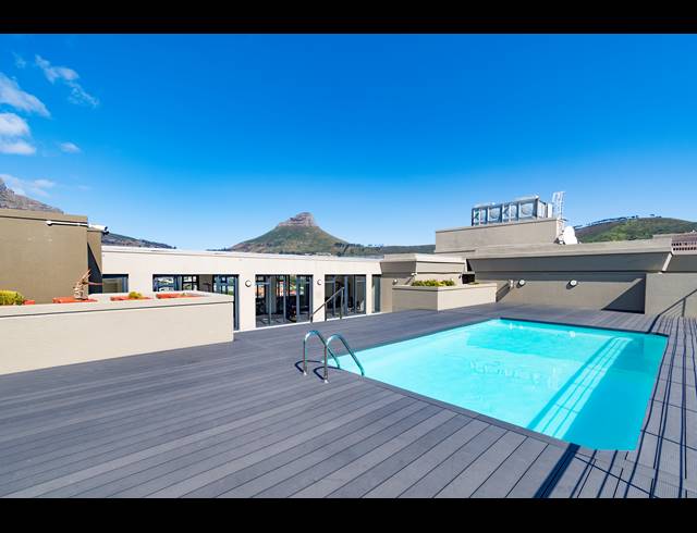 1 BEDROOM APARTMENT SOLD IN CAPE TOWN CITY CENTRE